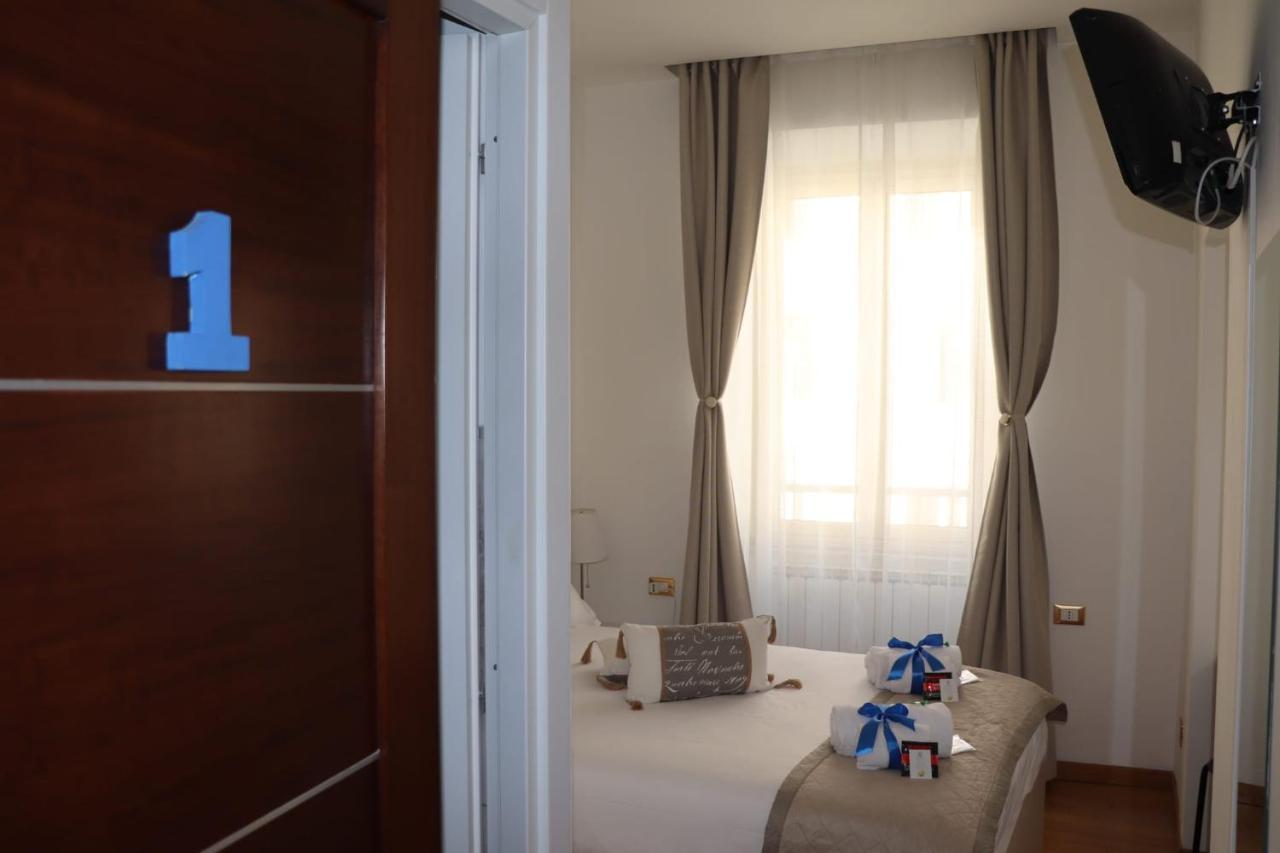 B&B Gaudium Colosseo 로마 외부 사진